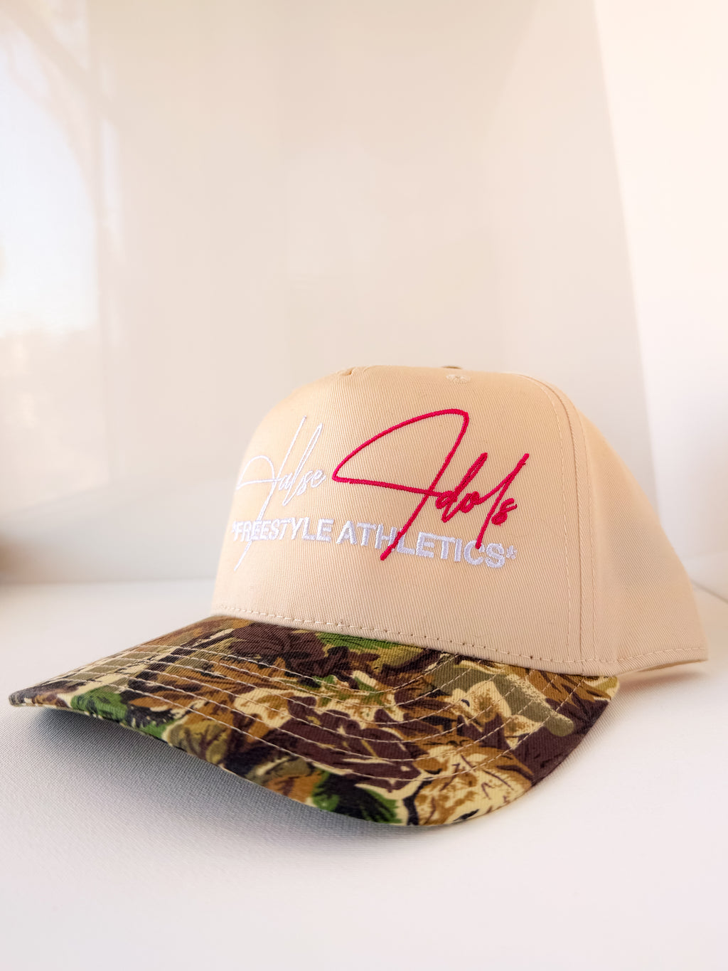 Signature SnapBack