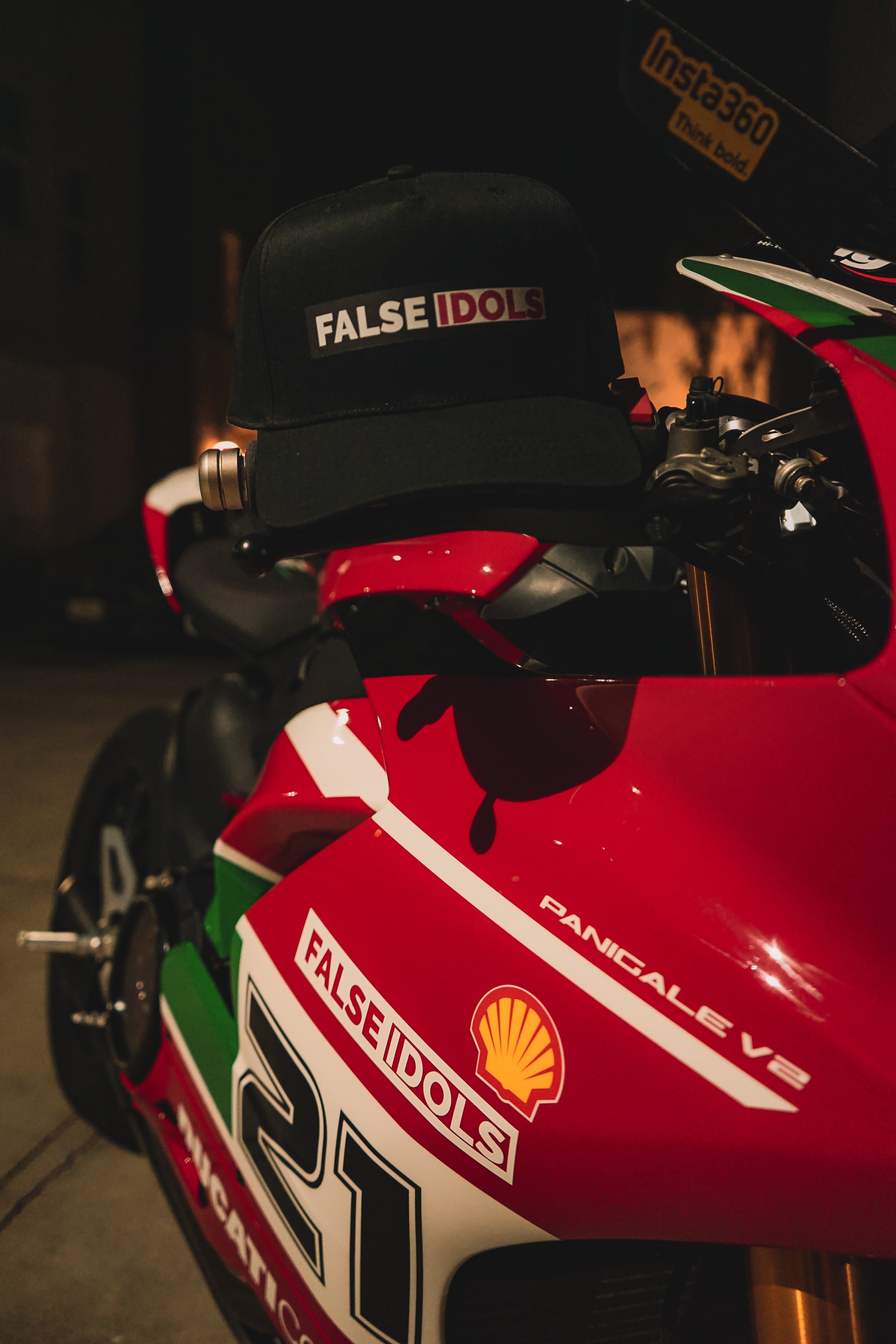 Idols Black Snapback