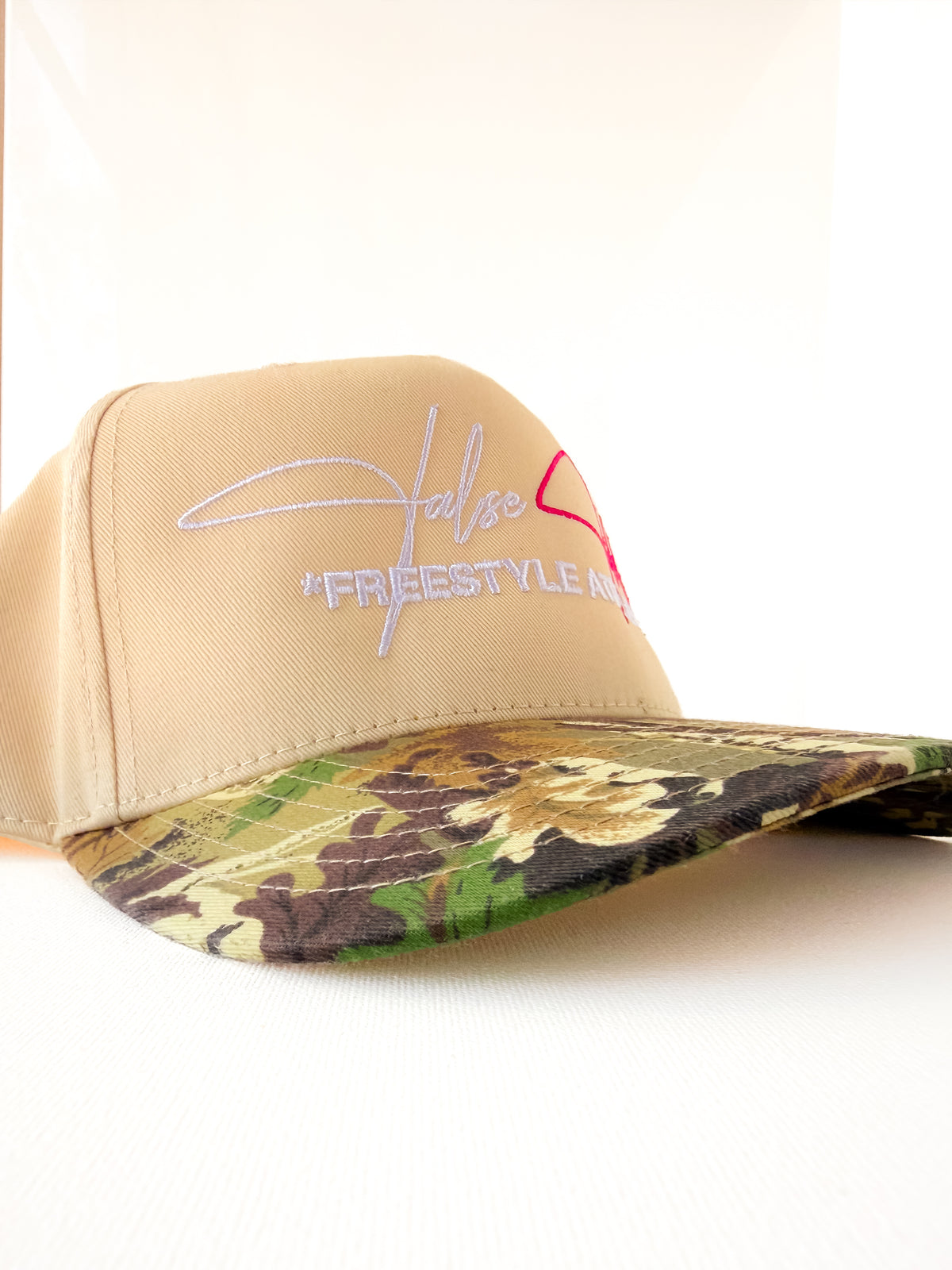 Signature SnapBack